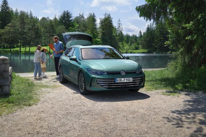 Новий Passat